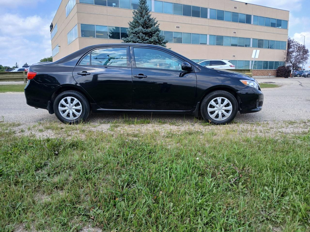 2010 Toyota Corolla CE - Photo #4