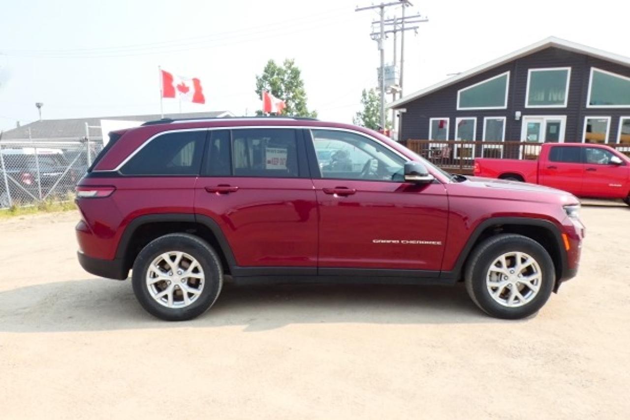 2023 Jeep Grand Cherokee Limited 4x4 w/Htd Leather, Htd wheel, NAV, BUC - Photo #5