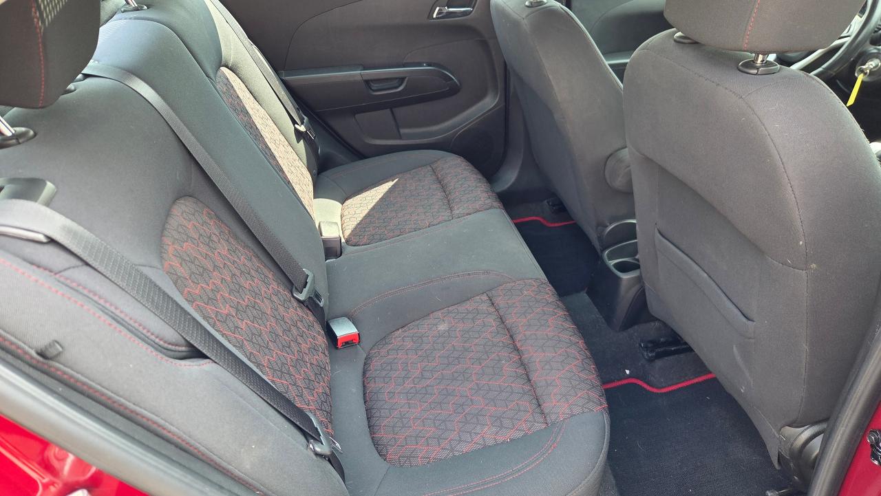 2018 Chevrolet Sonic LT RS Pkg - Photo #9
