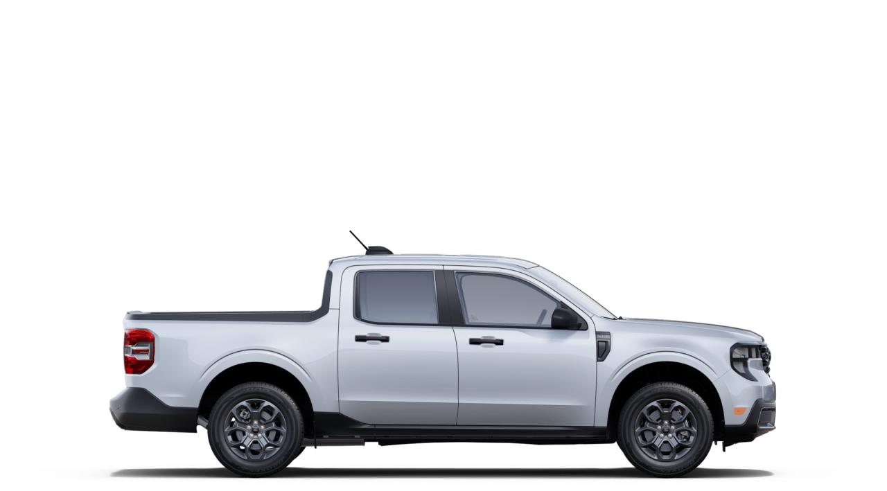 2025 Ford Maverick XLT AWD SuperCrew Photo4