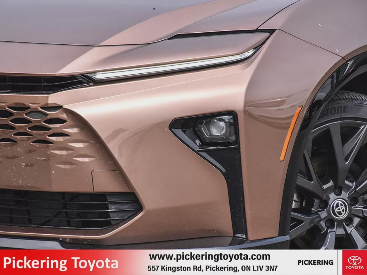 2025 Toyota Crown Signia Limited Photo