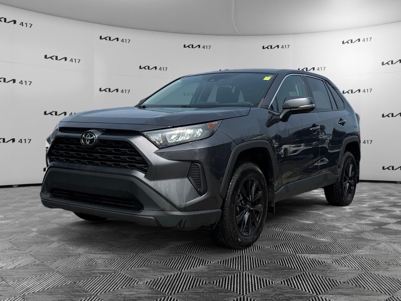 Used 2022 Toyota RAV4 LE AWD for sale in Gloucester, ON