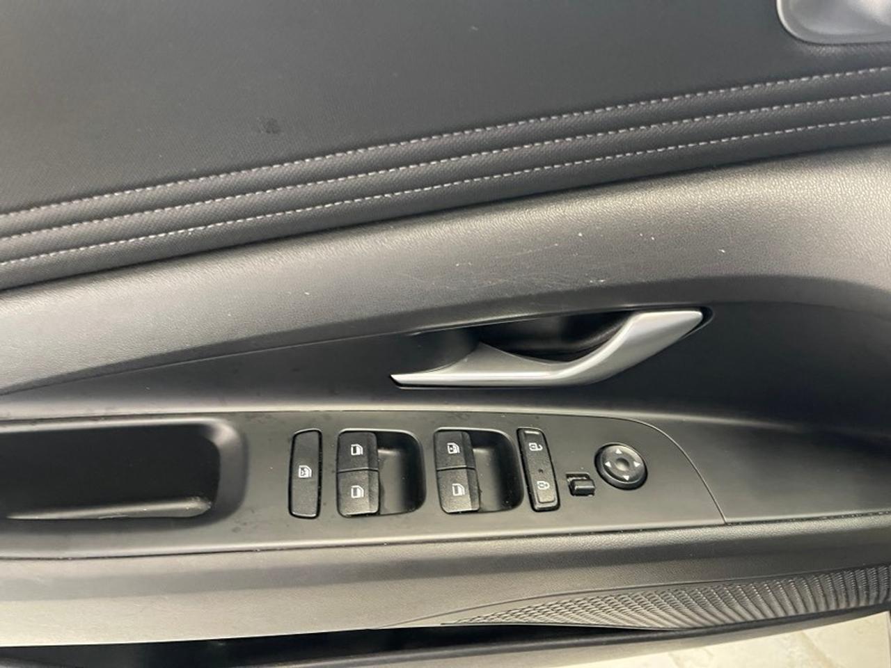 2023 Hyundai Elantra Preferred Photo
