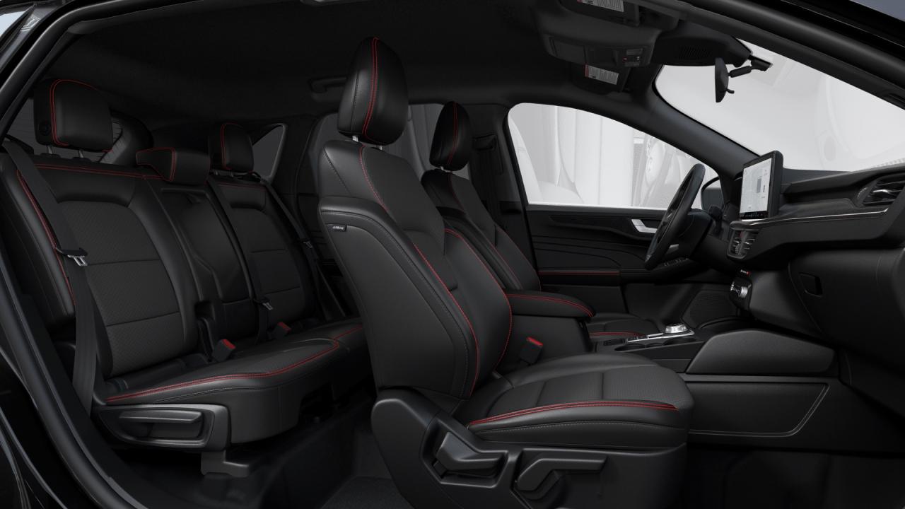 2025 Ford Escape ST-Line Photo5