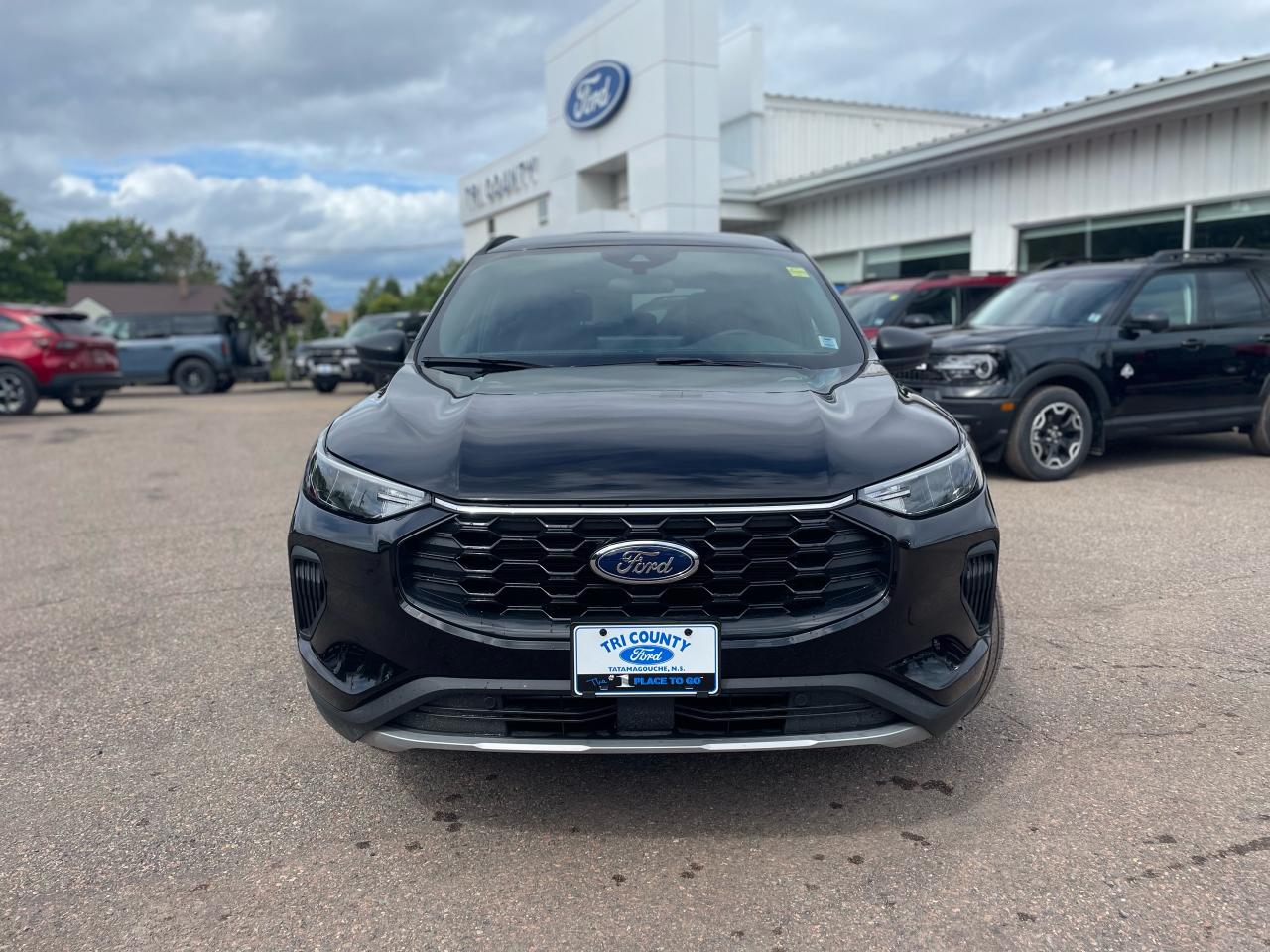 2025 Ford Escape ST-Line Photo5