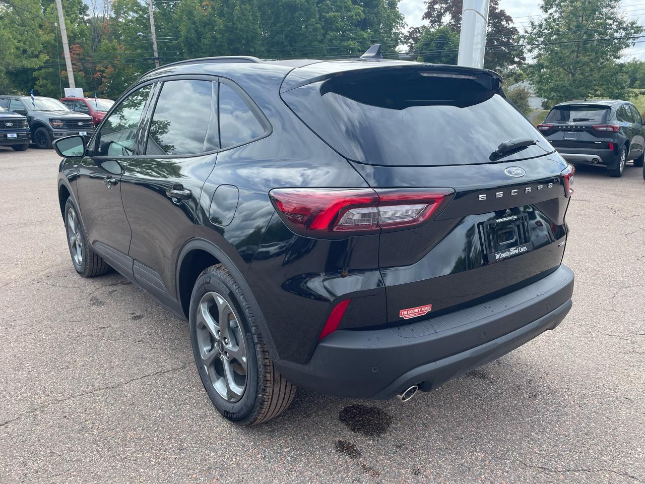 2025 Ford Escape ST-Line Photo5
