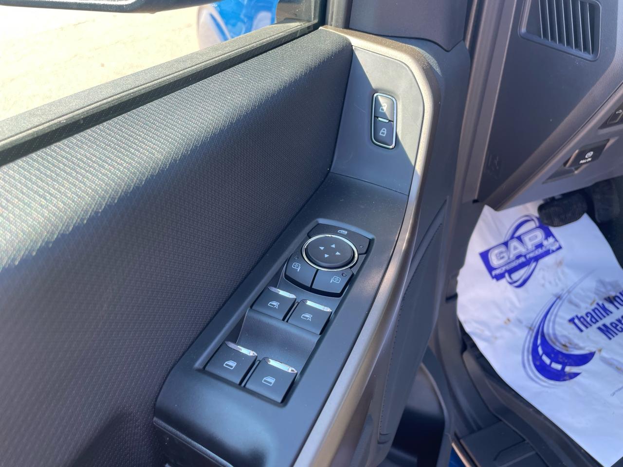 2025 Ford F-150 STX Photo5