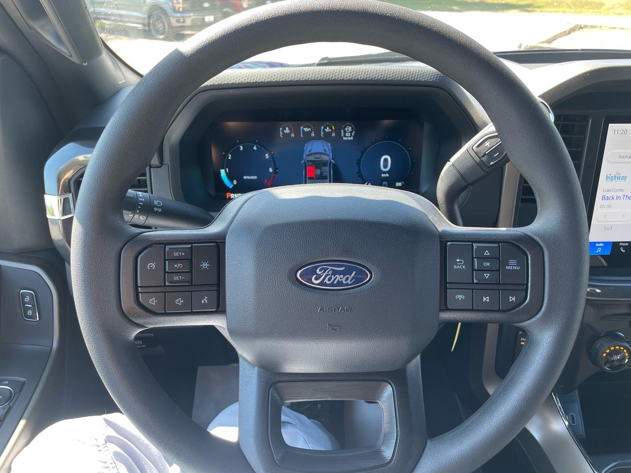 2025 Ford F-150 STX Photo5
