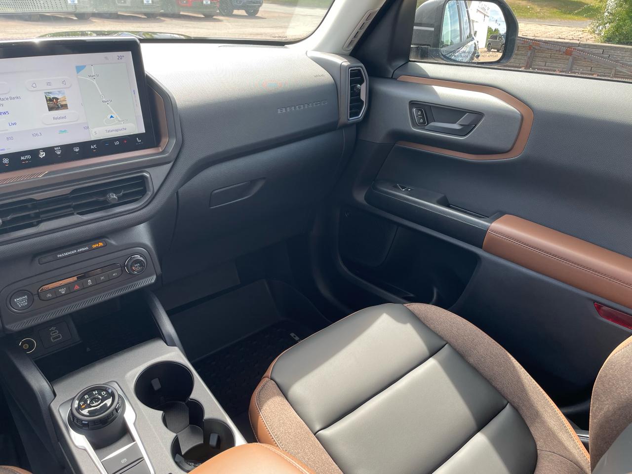 2025 Ford Bronco Sport Outer Banks Photo5