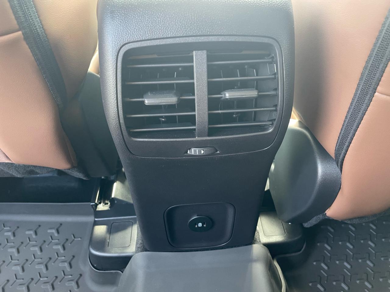 2025 Ford Bronco Sport Outer Banks Photo5