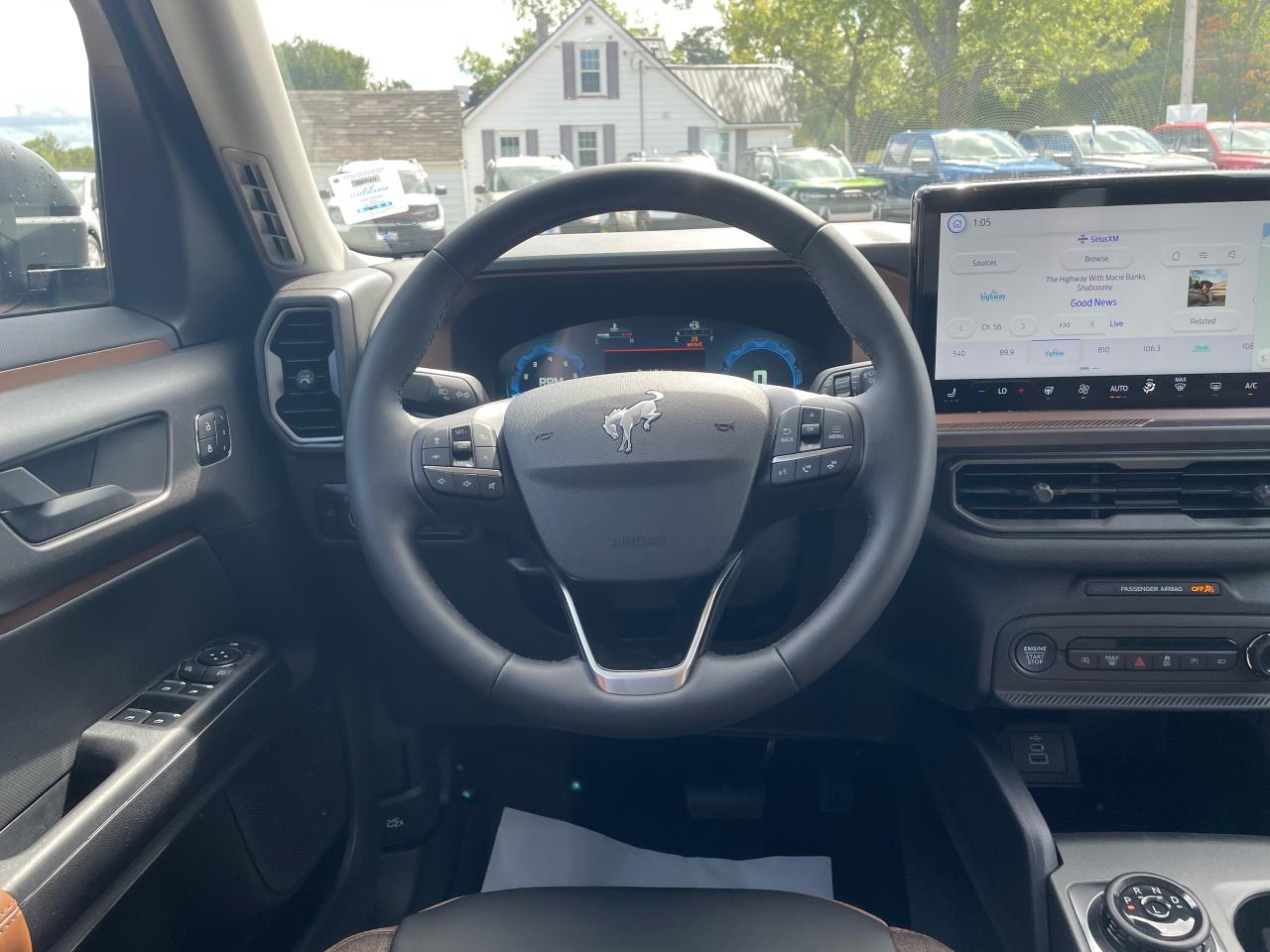 2025 Ford Bronco Sport Outer Banks Photo5