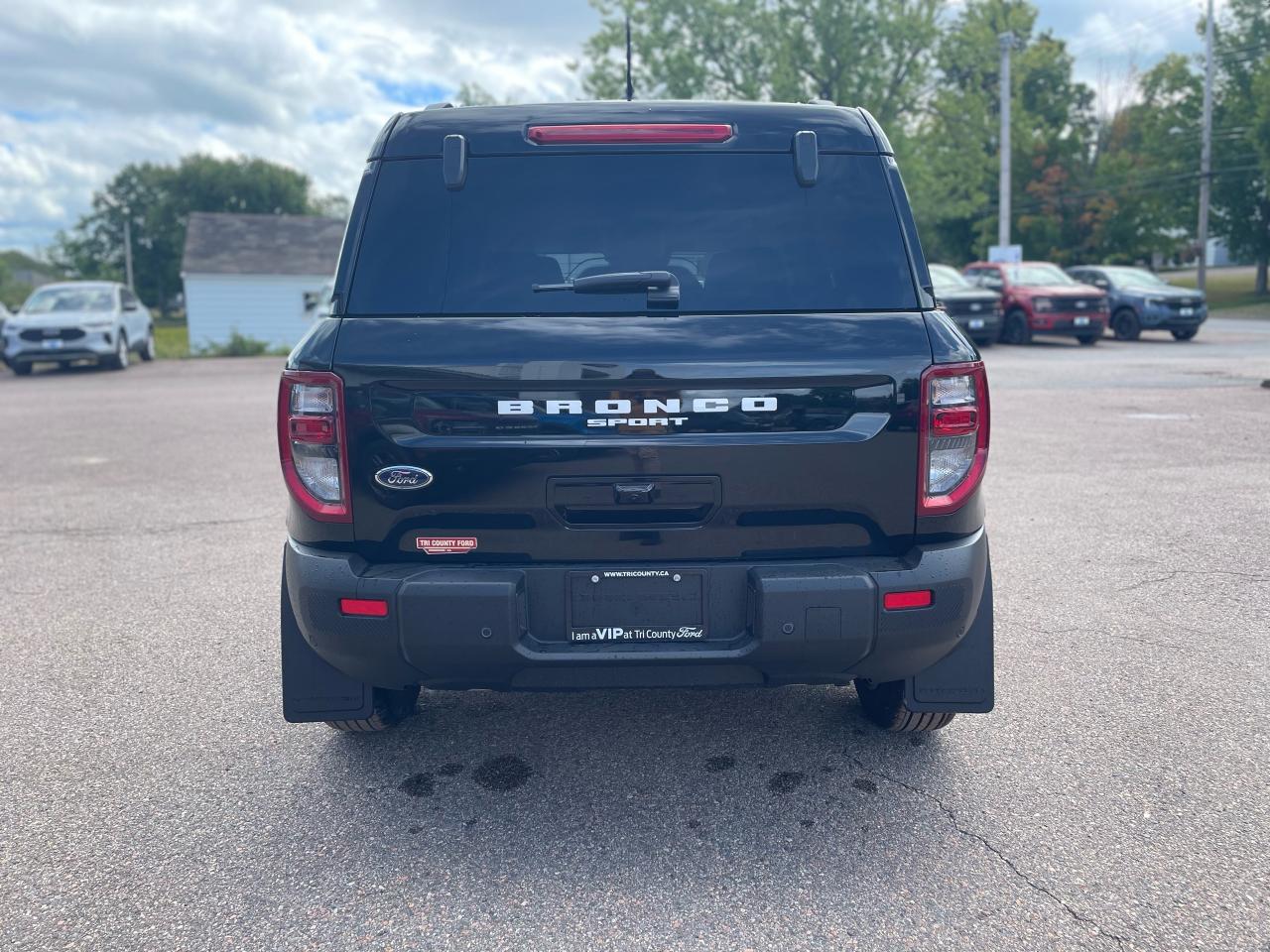 2025 Ford Bronco Sport Outer Banks Photo5