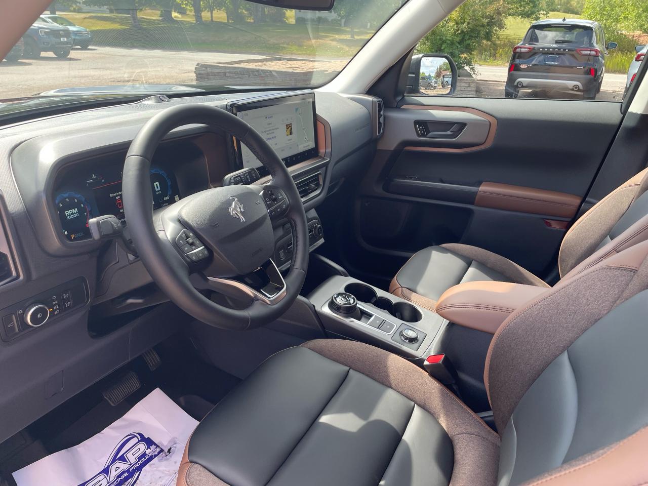 2025 Ford Bronco Sport Outer Banks Photo5