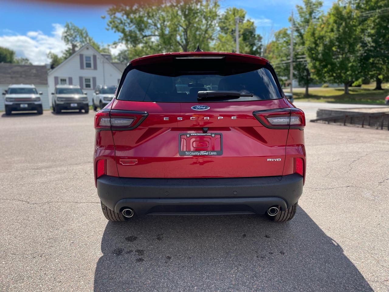 2025 Ford Escape ST-Line Photo5
