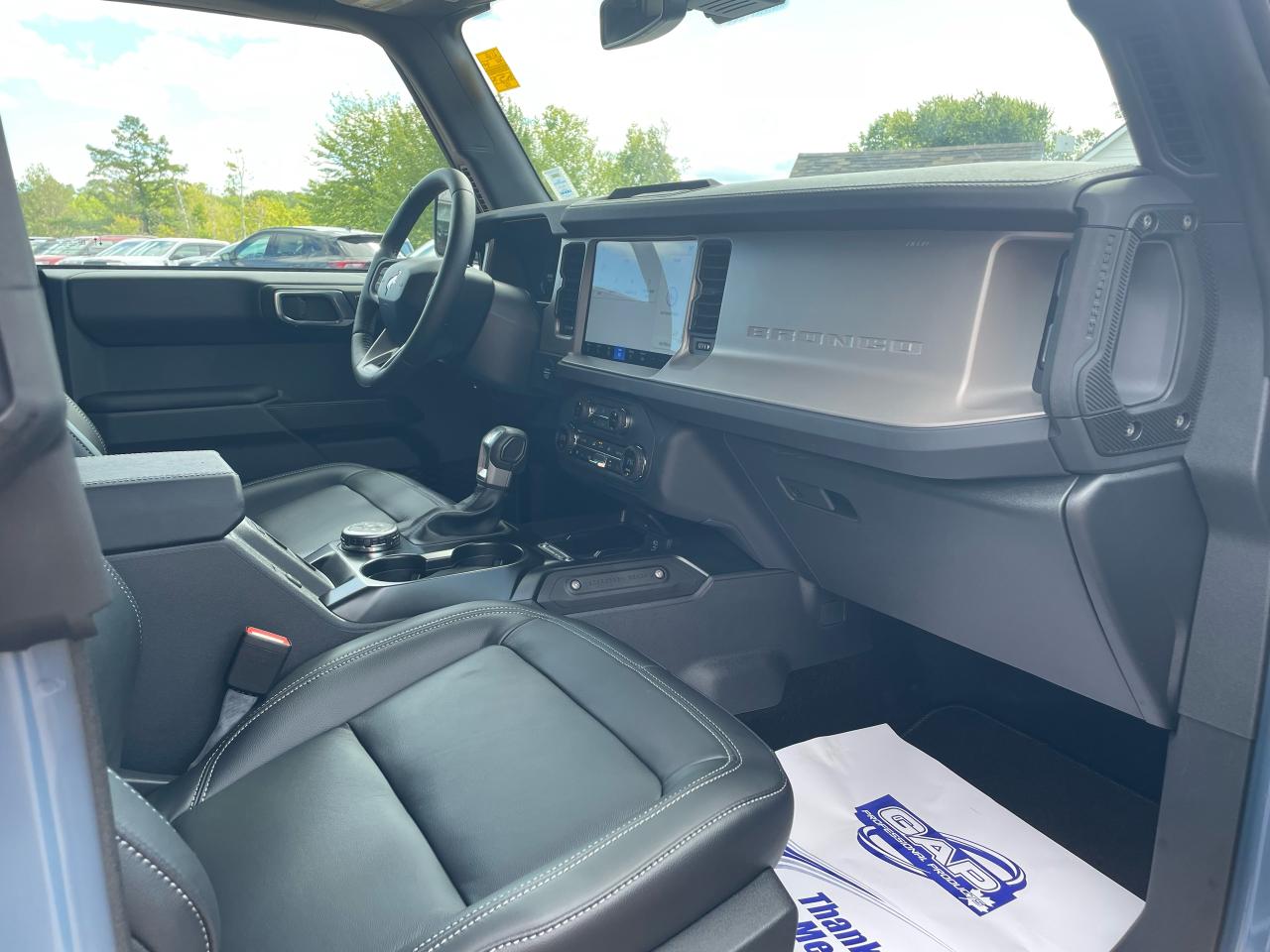 2025 Ford Bronco Outer Banks Photo5