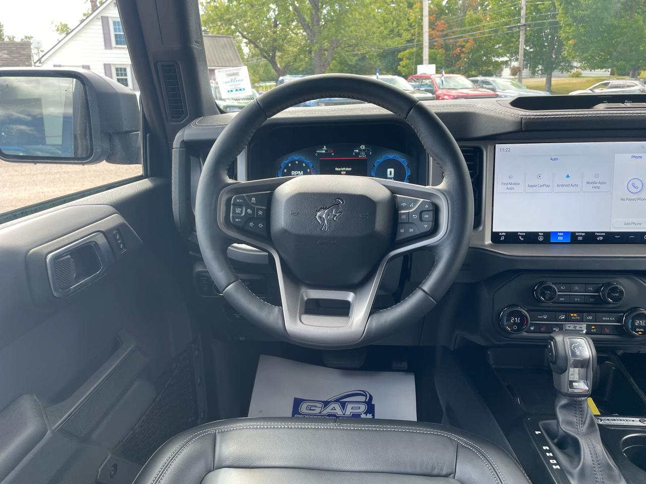 2025 Ford Bronco Outer Banks Photo5