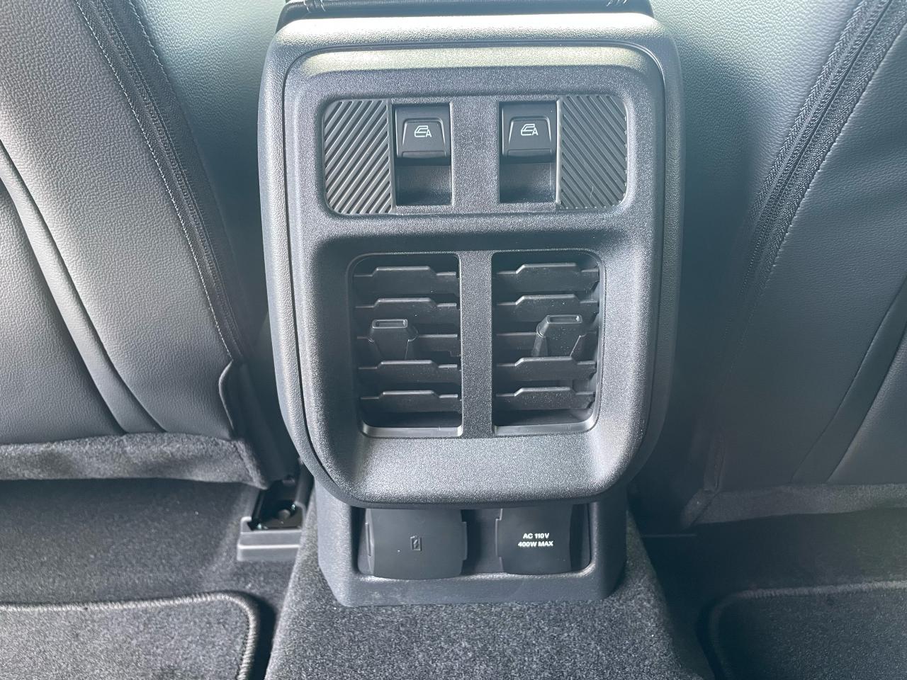 2025 Ford Bronco Outer Banks Photo5