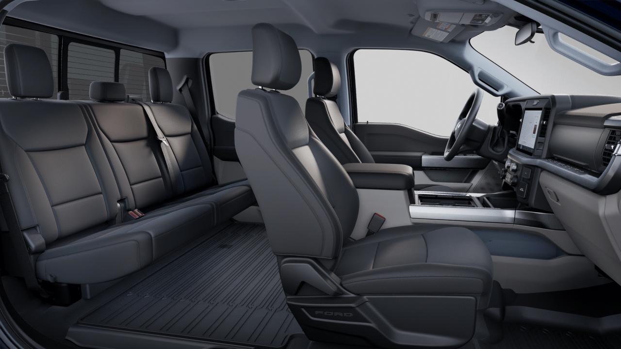 2025 Ford F-250 Super Duty SRW XLT Photo5