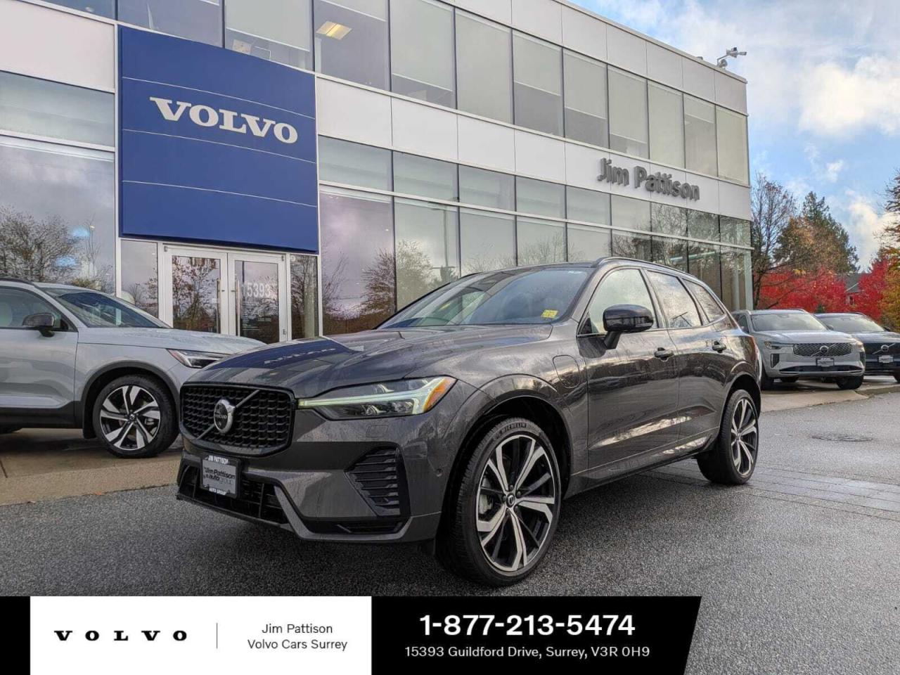 Used 2022 Volvo XC60 Recharge T8 eAWD PHEV R-Design Extended Range for sale in Surrey, BC