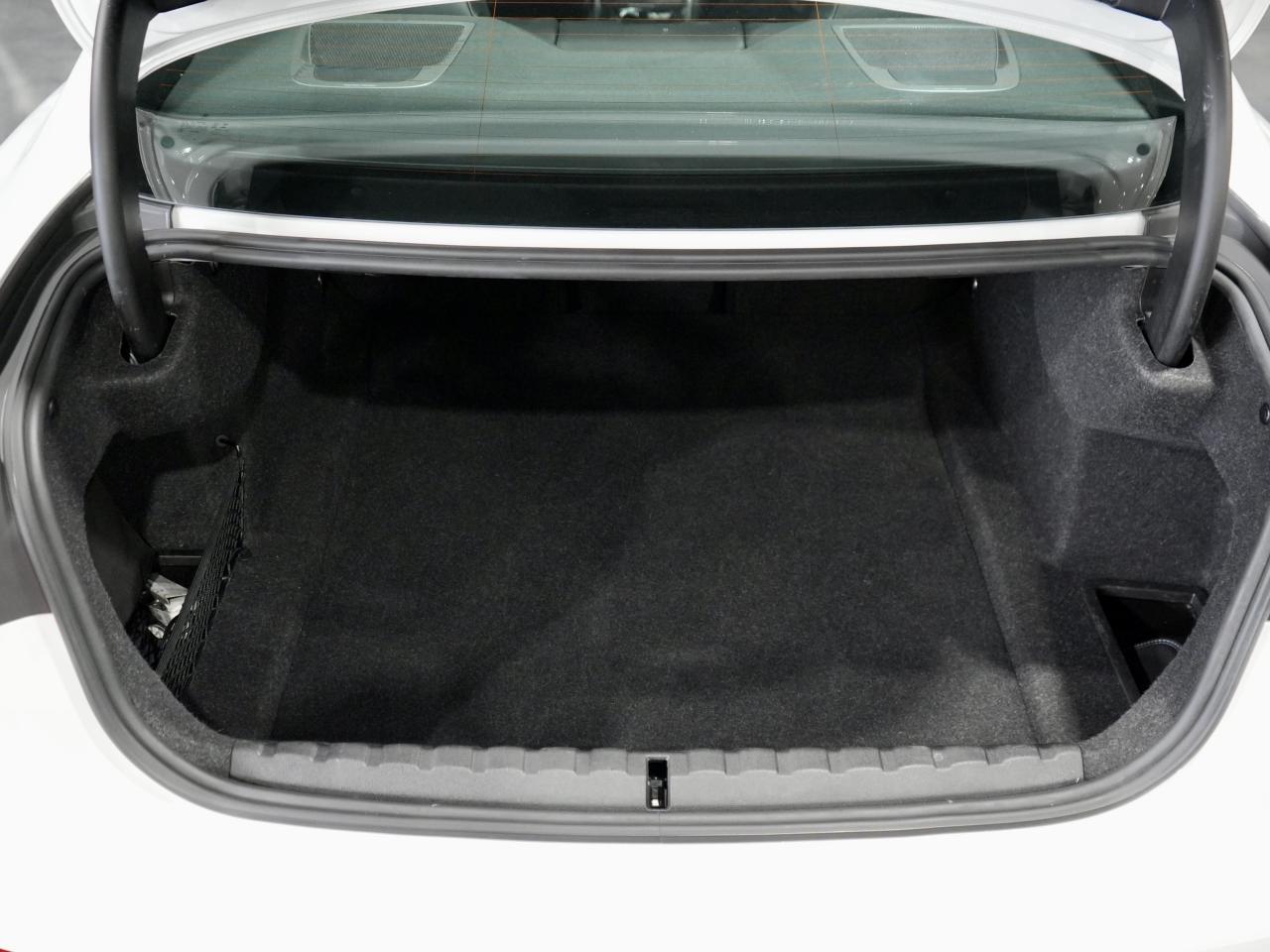 2024 BMW 4 Series M440i Coupe/HUD/HARMON K/DRIVE ASSIST/1 OWNER Photo