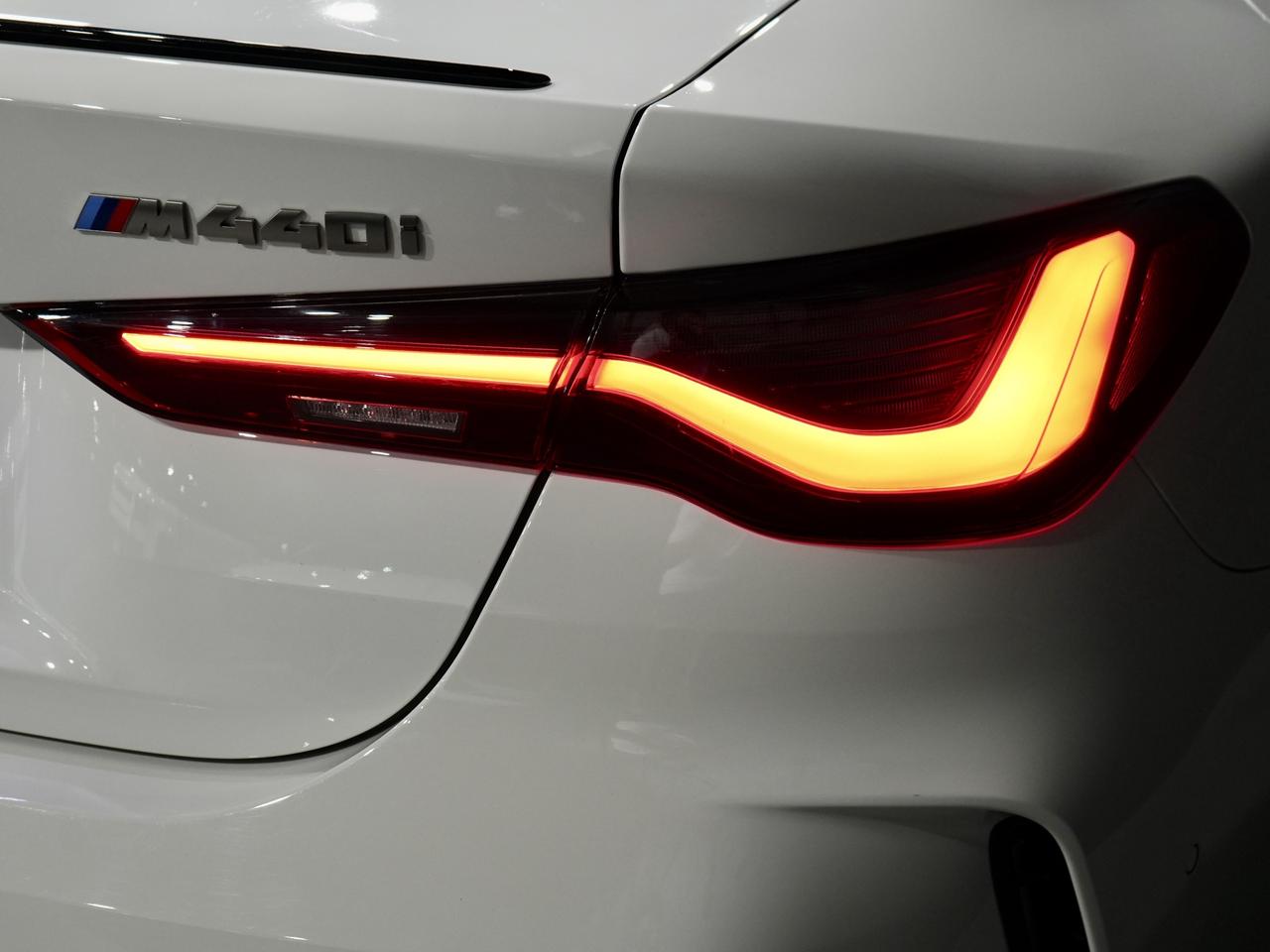 2024 BMW 4 Series M440i Coupe/HUD/HARMON K/DRIVE ASSIST/1 OWNER Photo