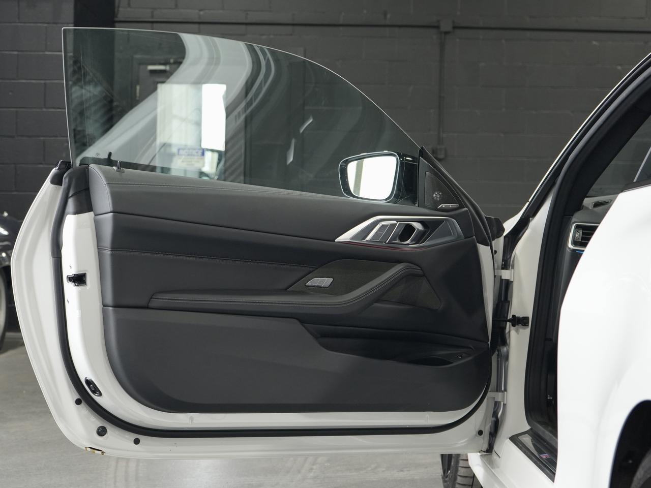 2024 BMW 4 Series M440i Coupe/HUD/HARMON K/DRIVE ASSIST/1 OWNER Photo