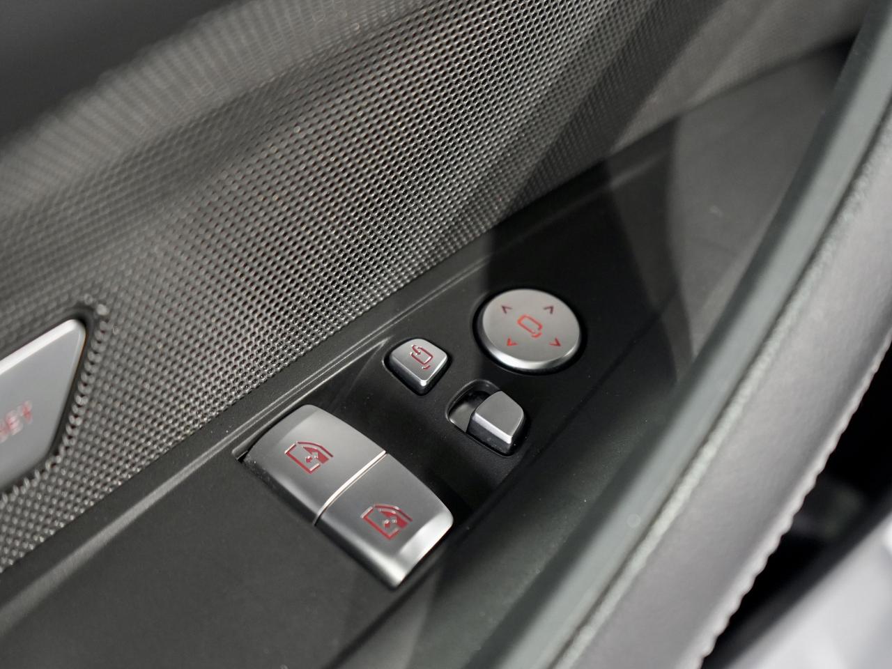 2024 BMW 4 Series M440i Coupe/HUD/HARMON K/DRIVE ASSIST/1 OWNER Photo