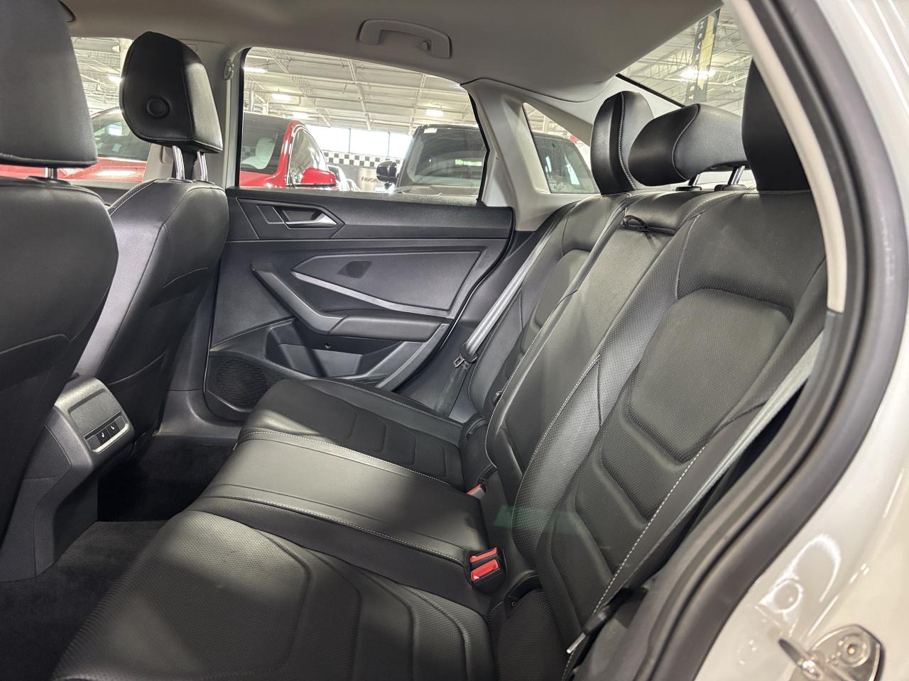 2021 Volkswagen Jetta Execline|NAV|BEATSAUDIO|AMBIENT|LEATHER|SUNROOF|++ - Photo #8
