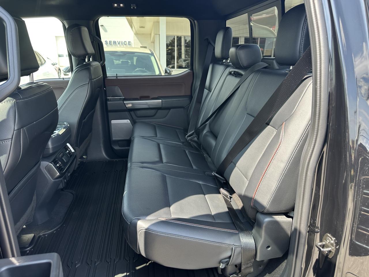 2023 Ford F-150 Lariat Photo