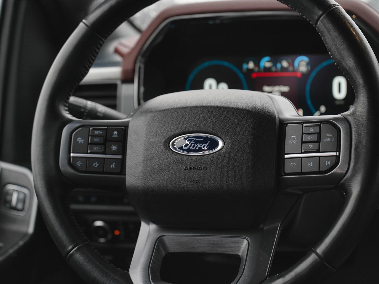 2023 Ford F-150 LARIAT | V6 | LEATHER | 4X4 | NAVI 12 " DISPLAY Photo