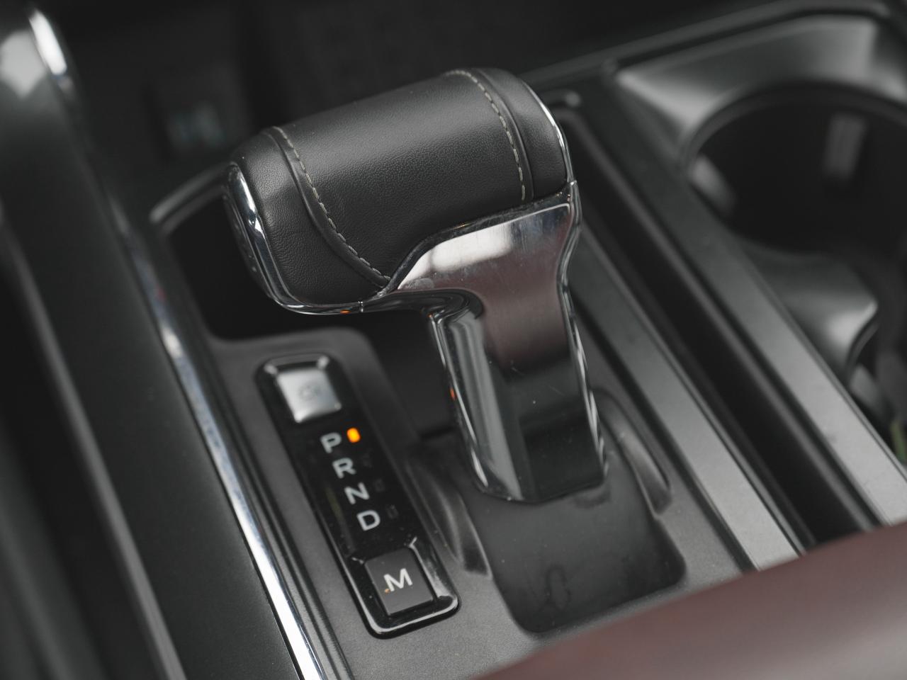 2023 Ford F-150 LARIAT | V6 | LEATHER | 4X4 | NAVI 12 " DISPLAY Photo