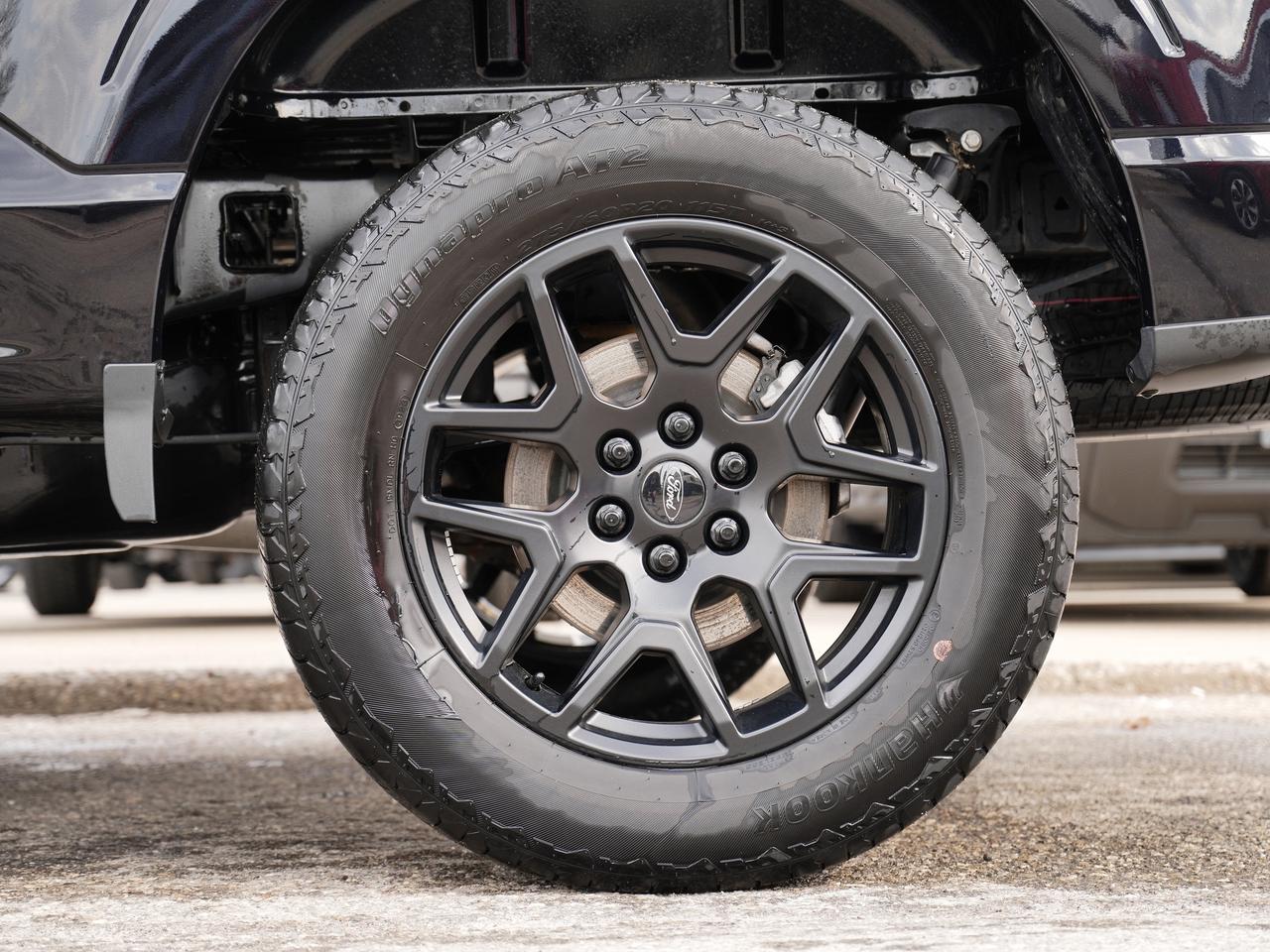 2023 Ford F-150 LARIAT | V6 | LEATHER | 4X4 | NAVI 12 " DISPLAY Photo