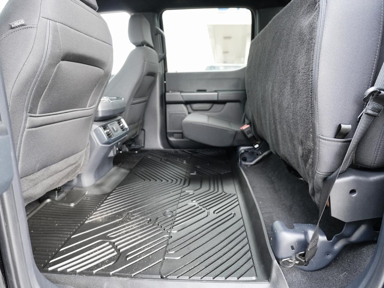 2023 Ford F-150 LARIAT | V6 | LEATHER | 4X4 | NAVI 12  DISPLAY Photo