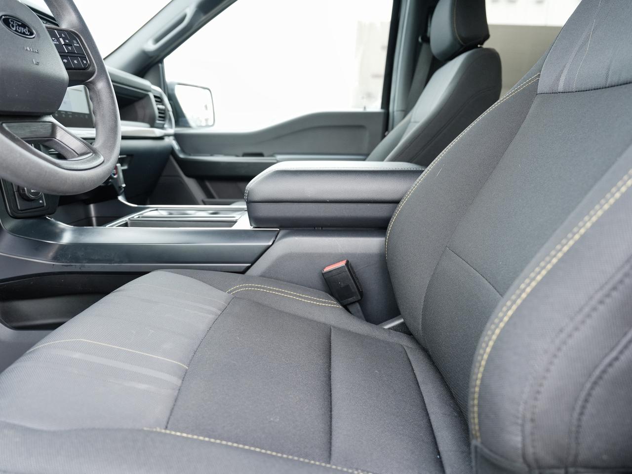 2023 Ford F-150 LARIAT | V6 | LEATHER | 4X4 | NAVI 12  DISPLAY Photo