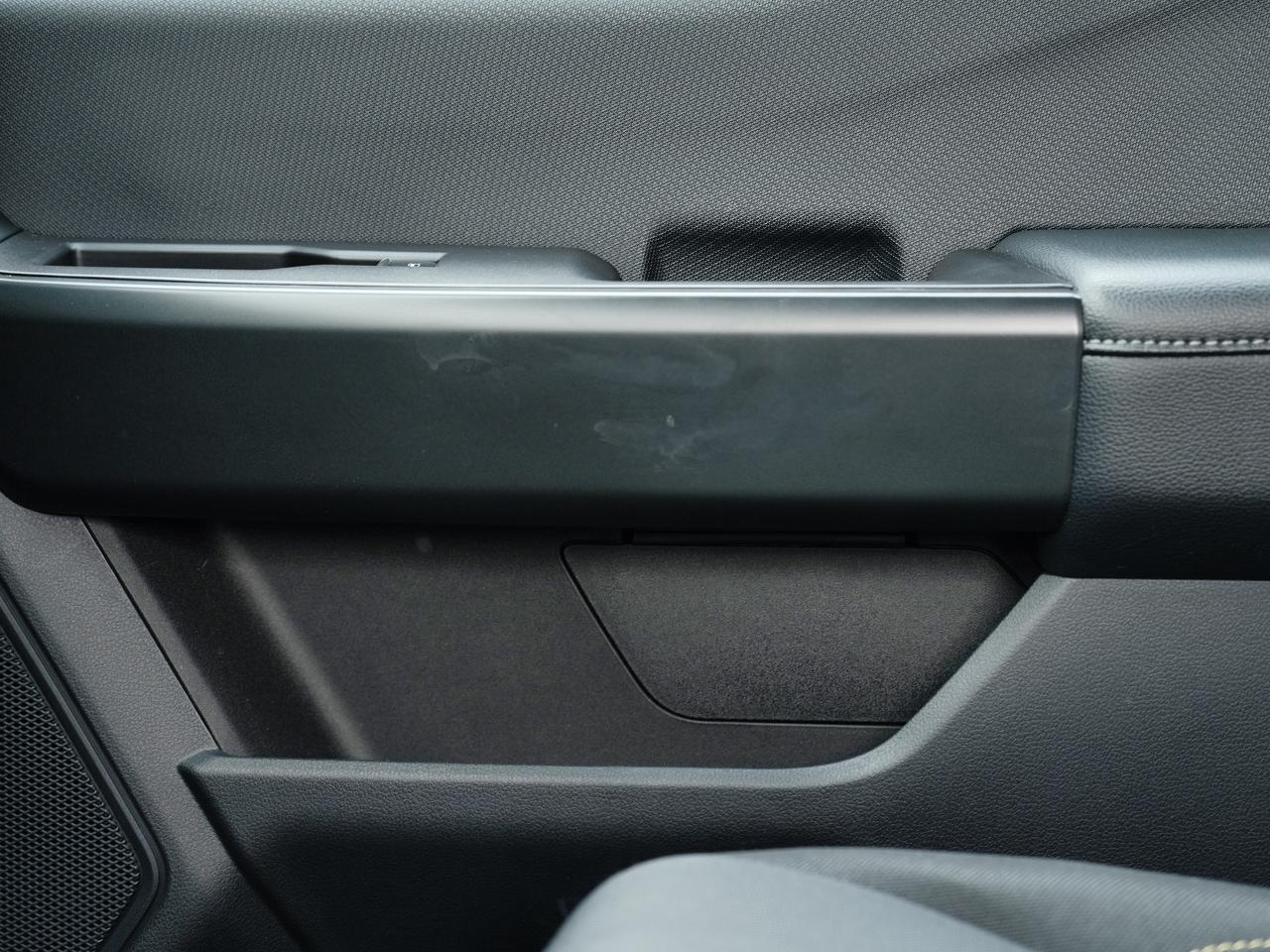 2023 Ford F-150 LARIAT | V6 | LEATHER | 4X4 | NAVI 12  DISPLAY Photo