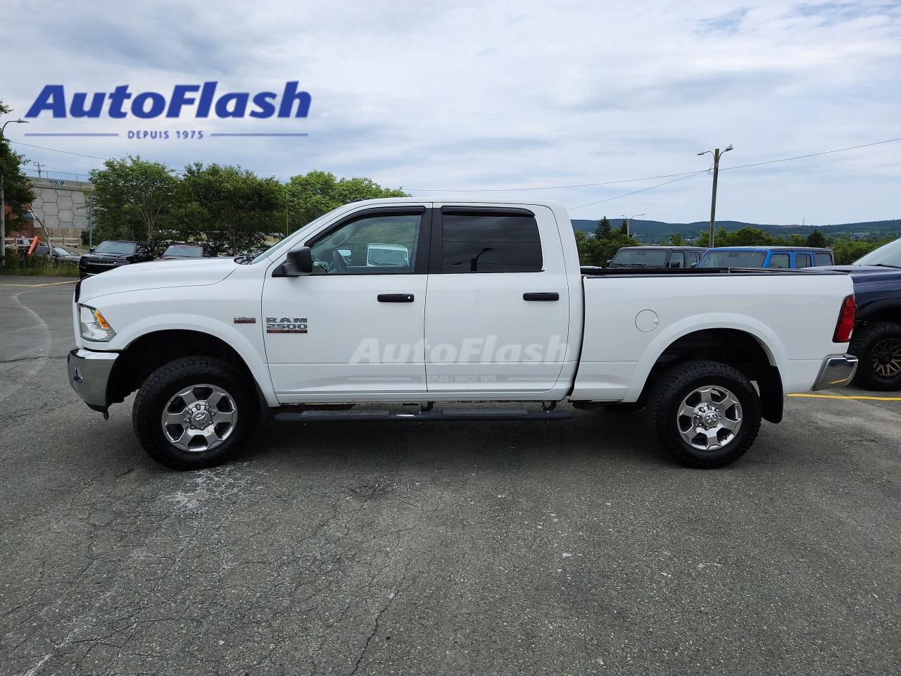 Used 2018 RAM 2500 OUTDOORSMAN, 5.7L, CREW-CAB, CAMERA, BOITE 6.5' for sale in Saint-Hubert, QC