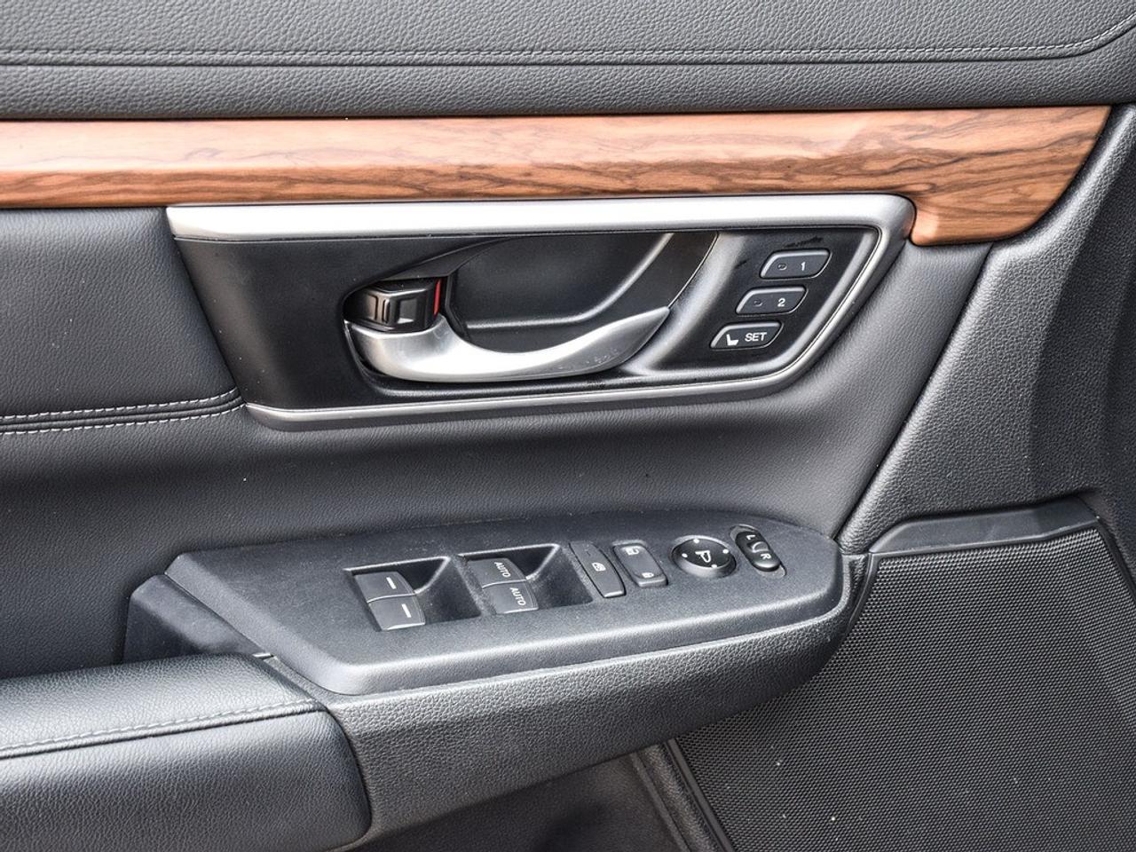 2019 Honda CR-V Touring AWD Photo