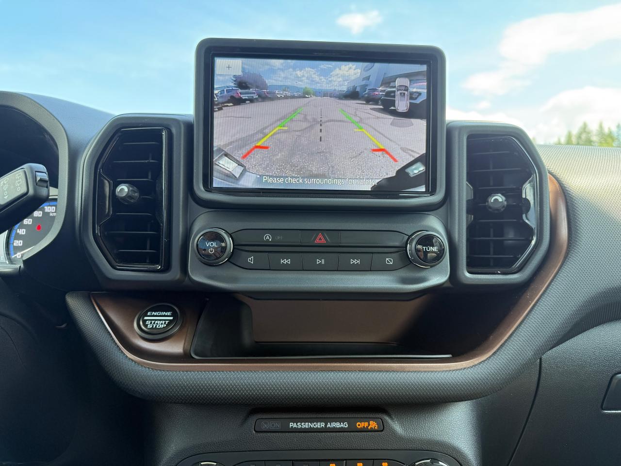 2022 Ford Bronco Sport Outer Banks Photo5