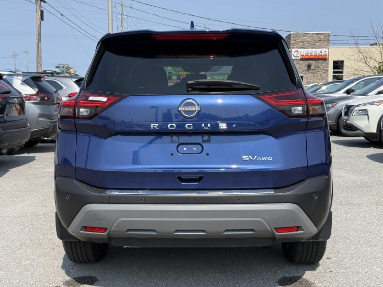 2023 Nissan Rogue SV MOONROOF  - Moonroof -  Apple CarPlay Photo4