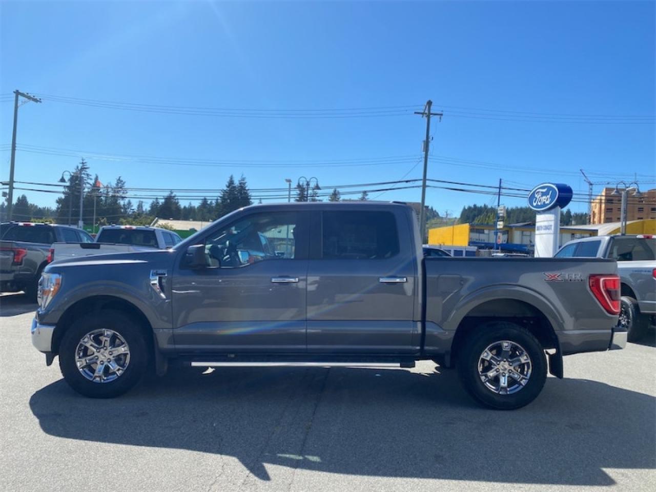 2022 Ford F-150 XLT  - Tailgate Step - XTR Package Photo5