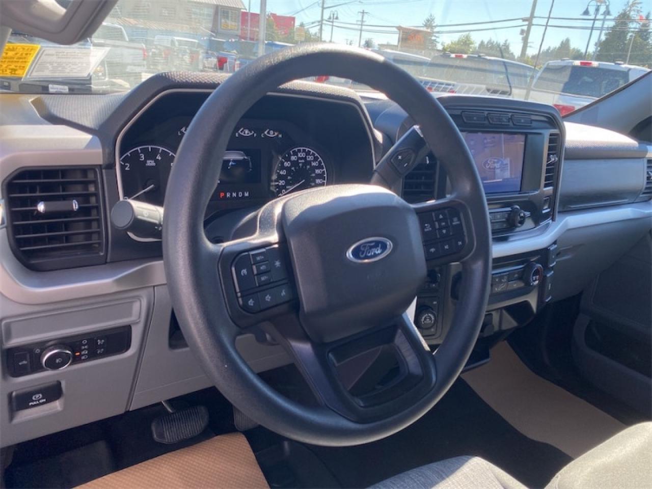 2022 Ford F-150 XLT  - Tailgate Step - XTR Package Photo5