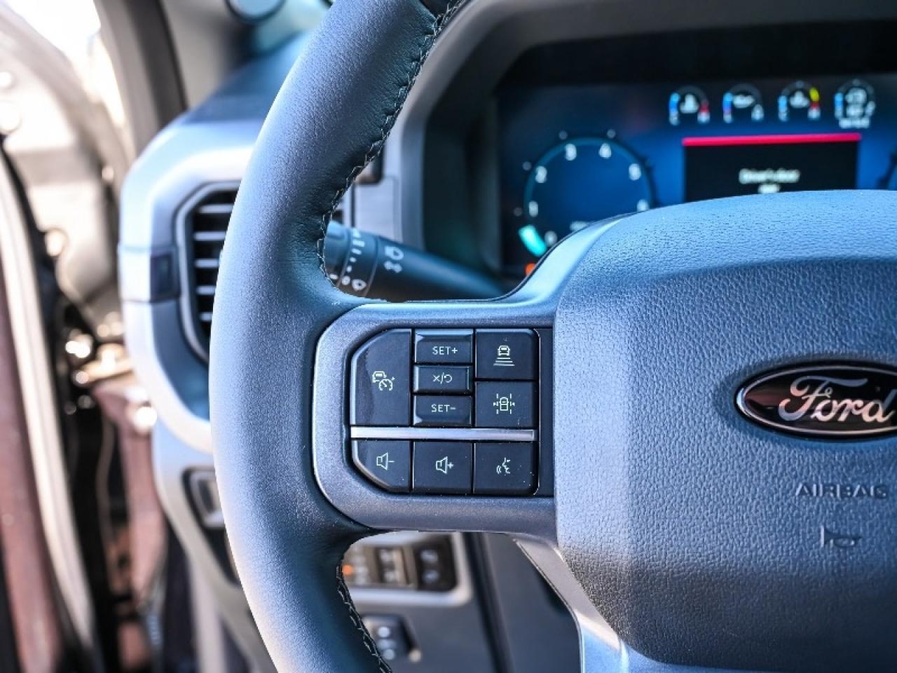 2025 Ford F-150 XLT Photo