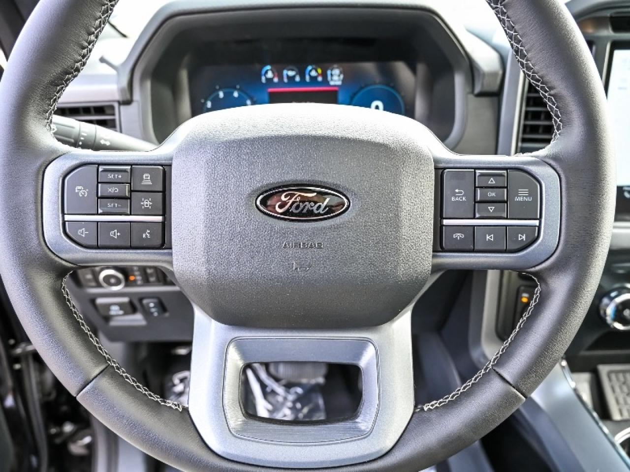 2025 Ford F-150 XLT Photo