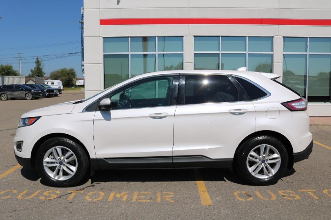 2017 Ford Edge SEL Photo