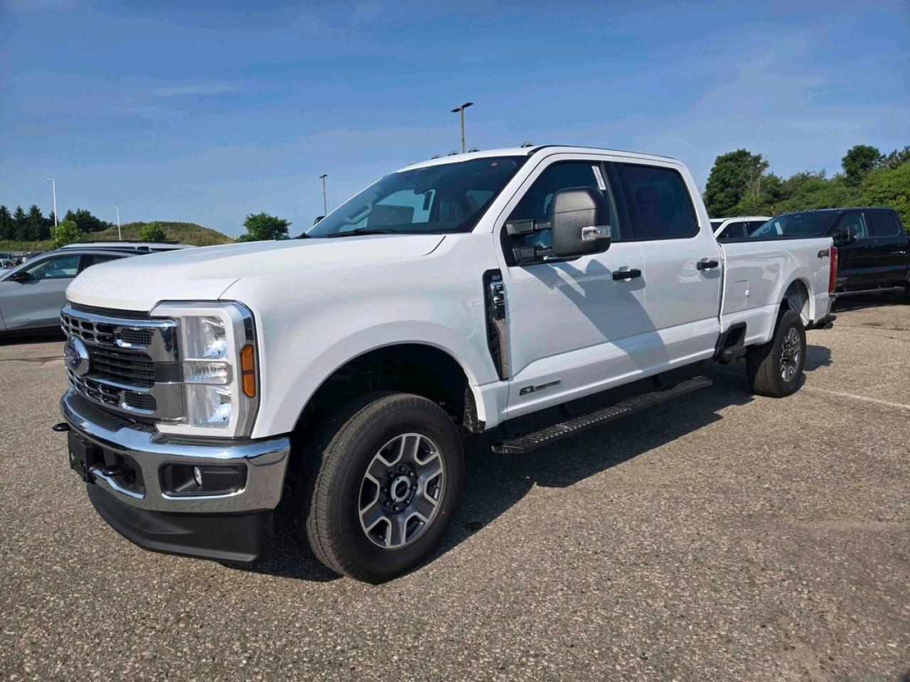 New 2025 Ford F-350 Super Duty SRW XLT for sale in New Hamburg, ON