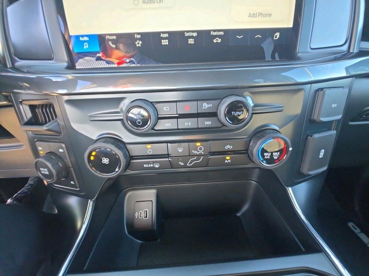 2025 Ford F-150 STX Photo5