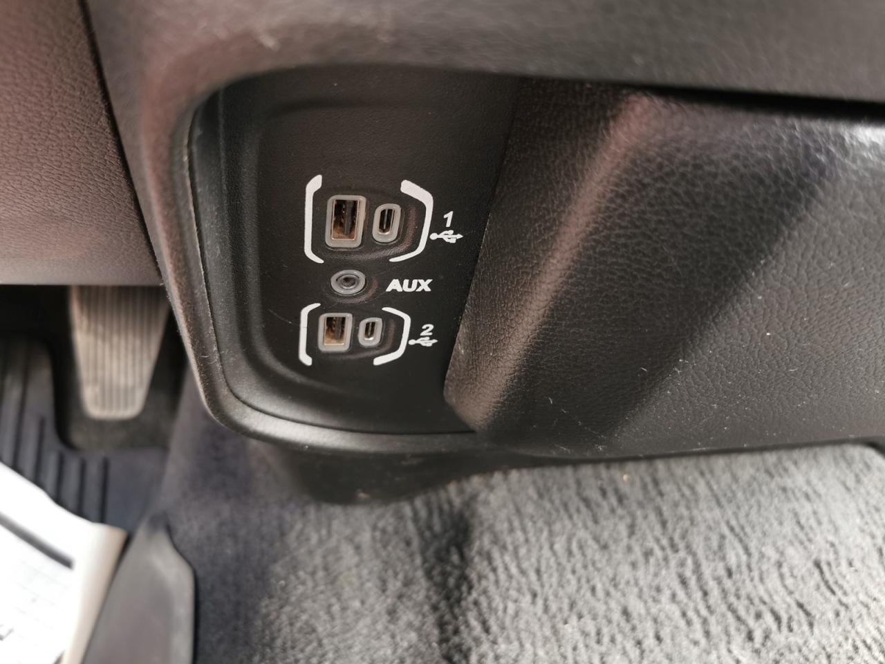 2019 RAM 3500 Big Horn - Photo #25