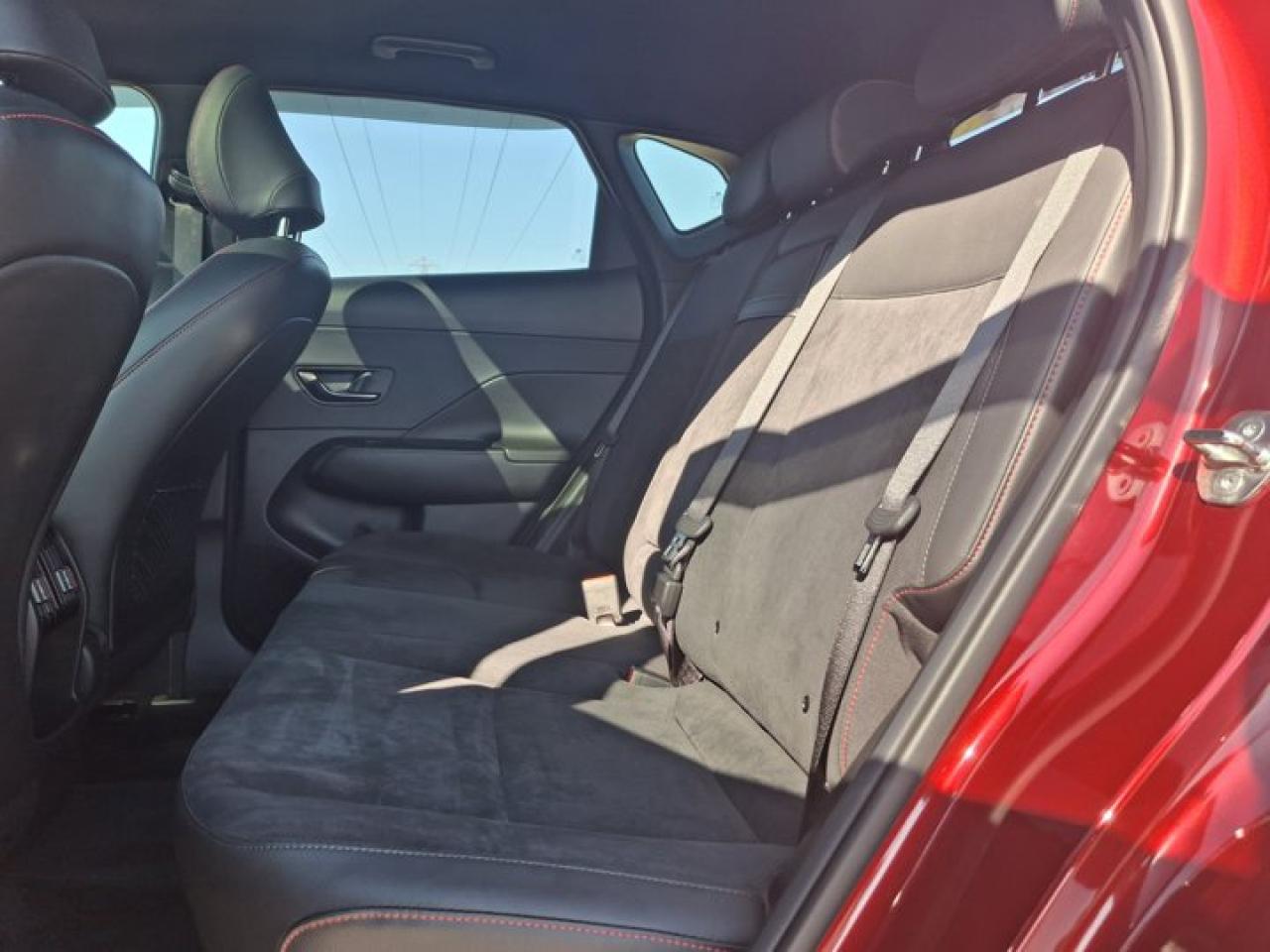 2025 Hyundai KONA N Line AWD | Sunroof | Heated Wheel + Seats | Adaptive Cruise | 19" Wheels | and More ! Photo