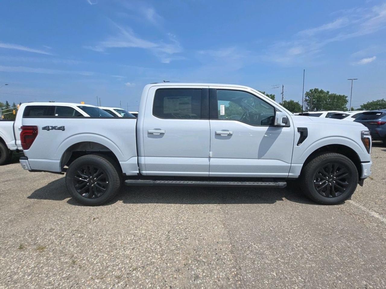 2025 Ford F-150 Lariat Photo3
