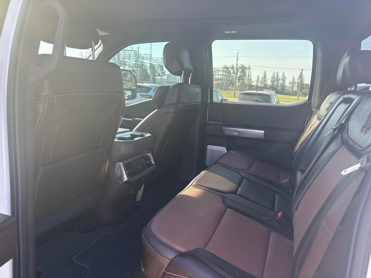 2025 Ford F-450 Super Duty DRW KING RANCH 4WD CREW CAB 8' BOX Photo5
